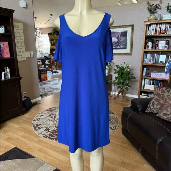 Kate & Mallory Dresses | Kate & Mallory Blue Short Sleeve Bare Shoulder Dress-Size L | Color: Blue | Size: L | Cindyvotaw's Closet Kate & Mallory Dresses | Kate & Mallory Blue Short Sleeve Bare Shoulder Dress-Size L | Color: Blue | Size: L | Cindyvotaw's Closet